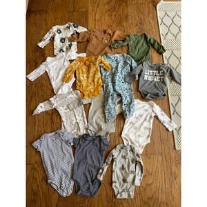 Lot of 13 Boys size 0-6 Months Assorted Long Sleeve Onesies Carter’s Carhartt